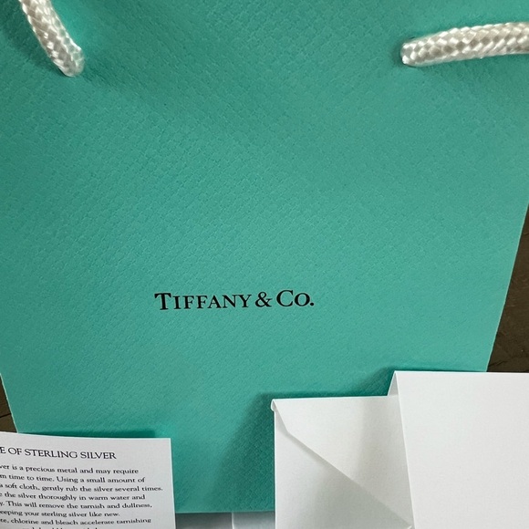 Tiffany presentation bundle - Picture 8 of 8
